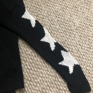 Vintage Havana Star Black Sweater